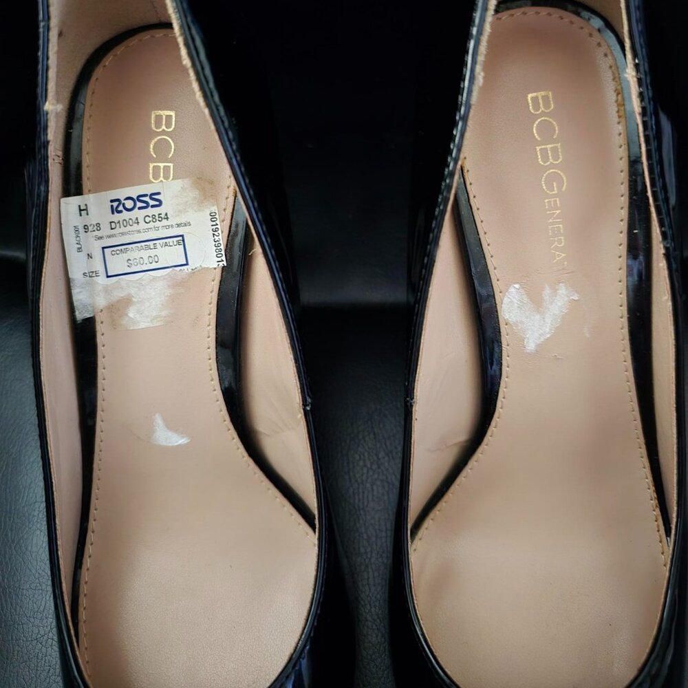 EUC: BCBGeneration Patent Pointed Toe Heels - Picture 4 of 6